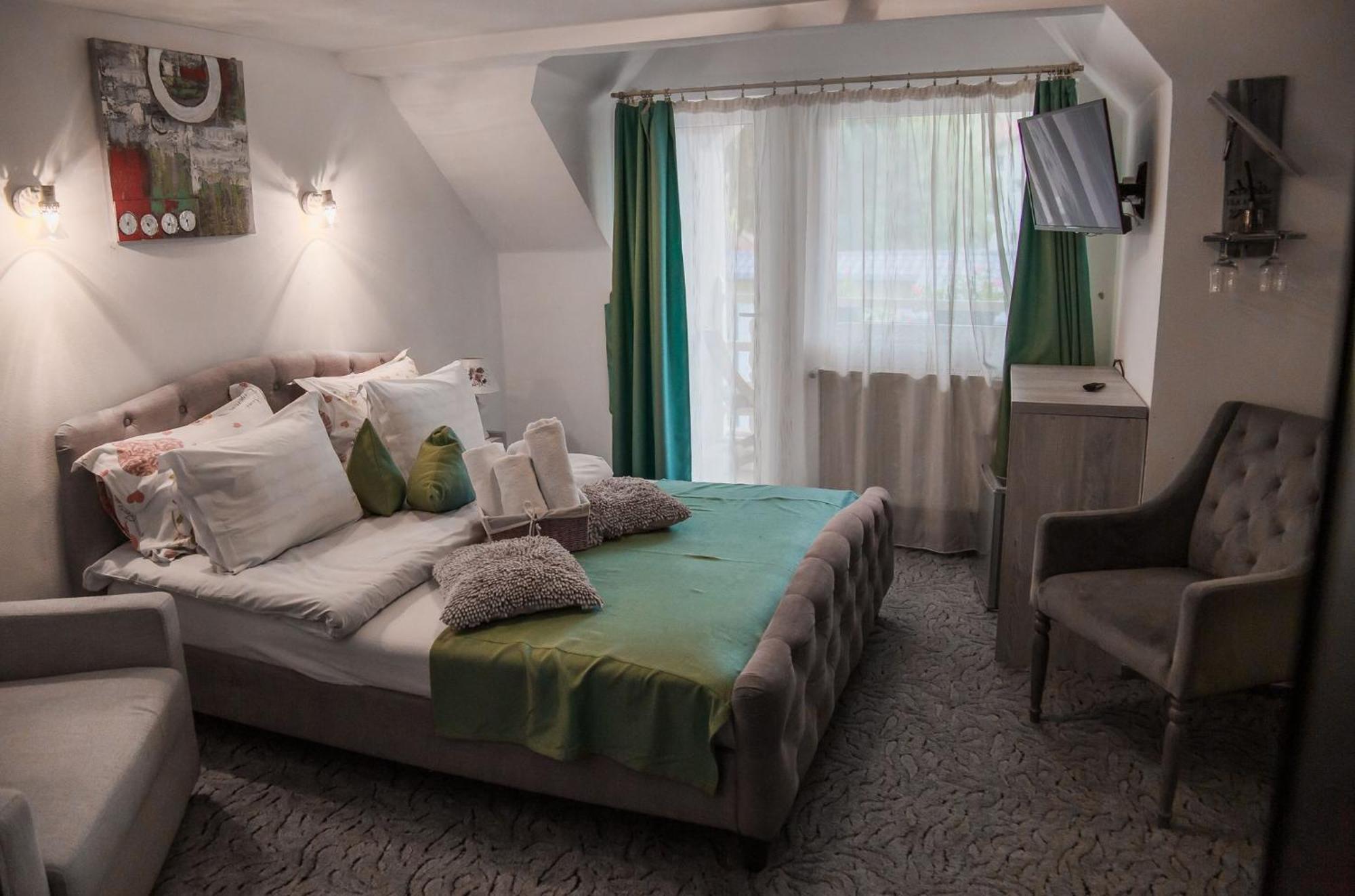 Anelisse Inn Moeciu De Sus Exteriör bild